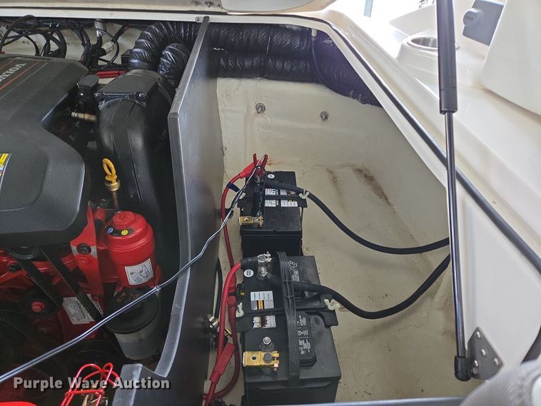 image for item DP6229 2014 Regal 2300 Fastrac boat