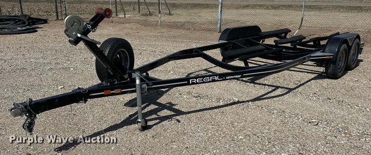 image for item DP6229 2014 Regal 2300 Fastrac boat