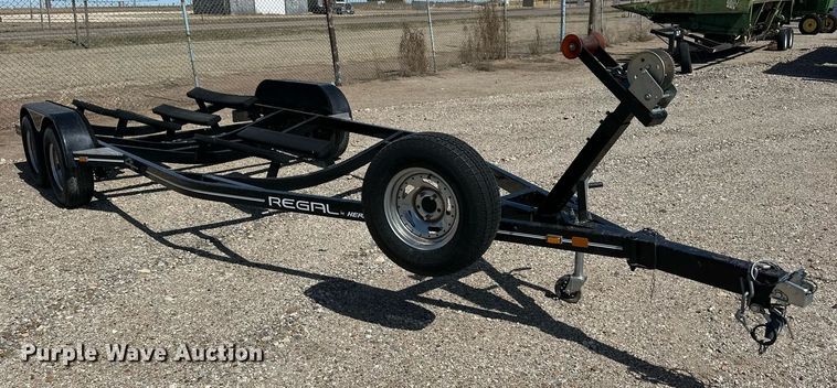 image for item DP6229 2014 Regal 2300 Fastrac boat