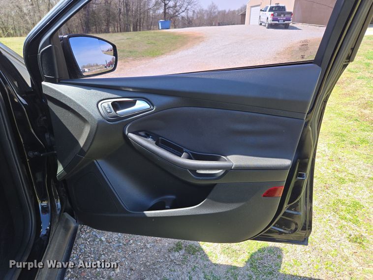 image for item DP6230 2016 Ford Focus SE 