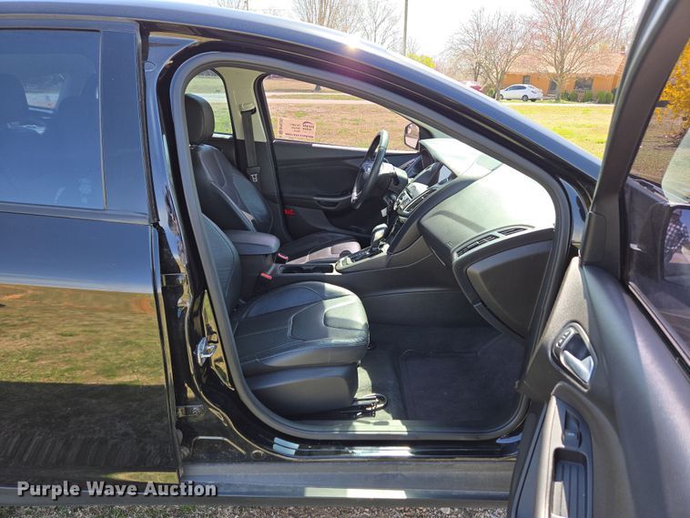 image for item DP6230 2016 Ford Focus SE 