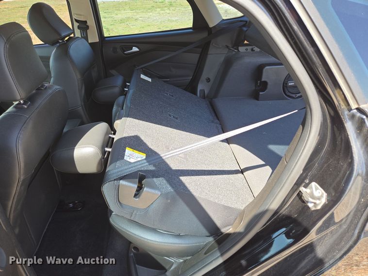 image for item DP6230 2016 Ford Focus SE 