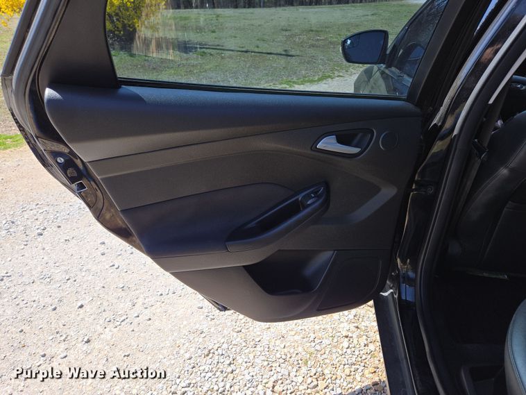 image for item DP6230 2016 Ford Focus SE 