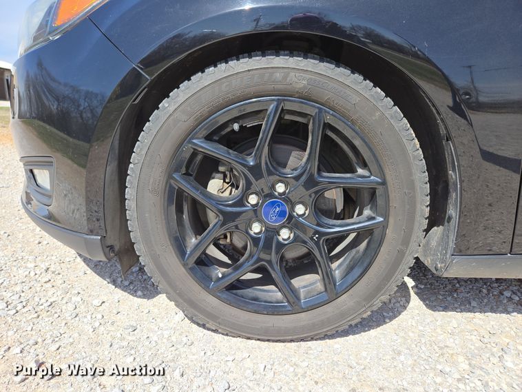 image for item DP6230 2016 Ford Focus SE 