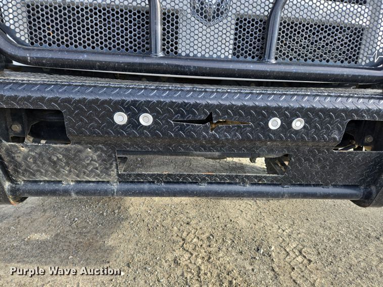 image for item DS5343 2016 Dodge Ram 2500HD Crew Cab pickup truck