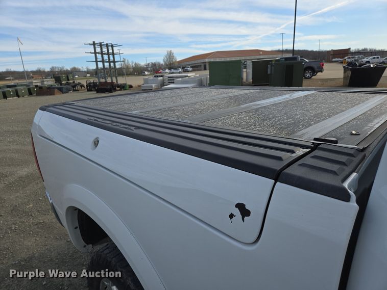 image for item DS5343 2016 Dodge Ram 2500HD Crew Cab pickup truck