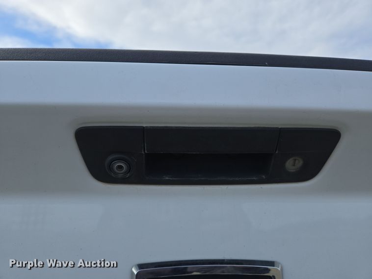 image for item DS5343 2016 Dodge Ram 2500HD Crew Cab pickup truck