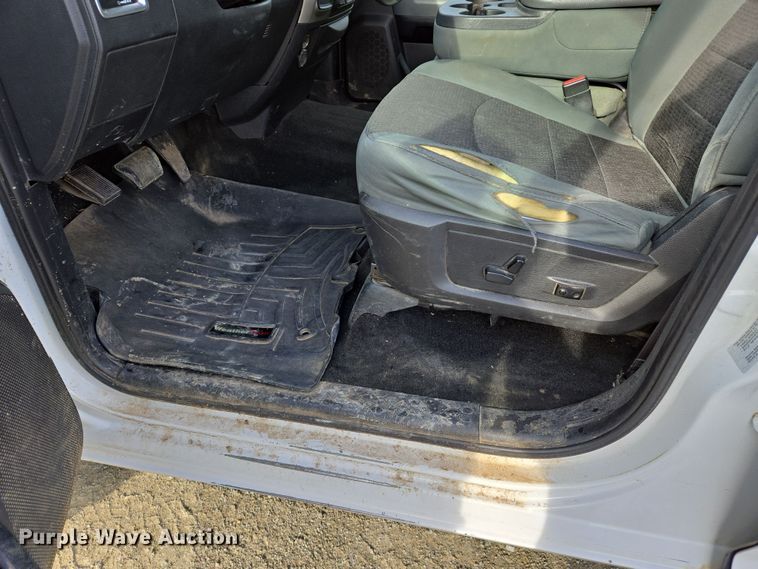 image for item DS5343 2016 Dodge Ram 2500HD Crew Cab pickup truck