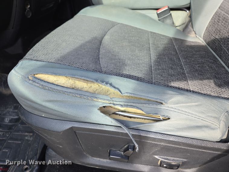 image for item DS5343 2016 Dodge Ram 2500HD Crew Cab pickup truck