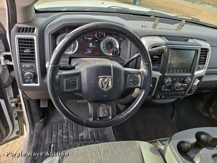 image for item DS5343 2016 Dodge Ram 2500HD Crew Cab pickup truck