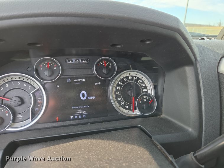 image for item DS5343 2016 Dodge Ram 2500HD Crew Cab pickup truck