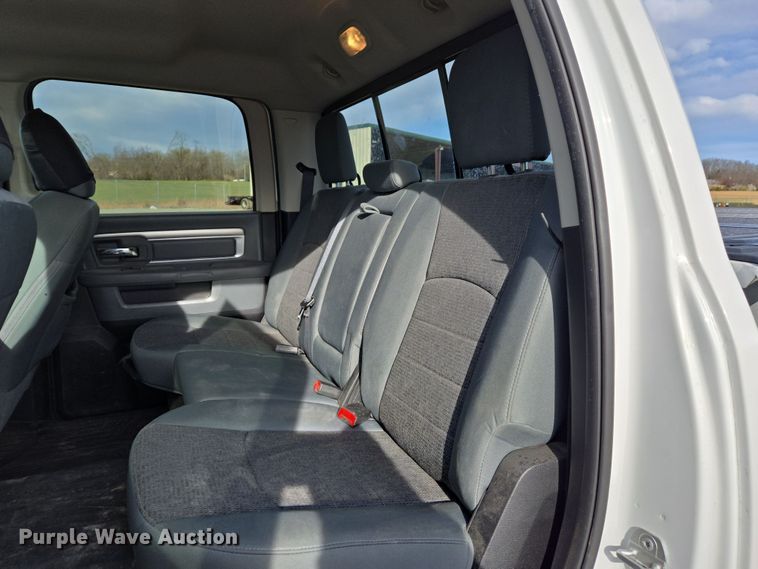 image for item DS5343 2016 Dodge Ram 2500HD Crew Cab pickup truck