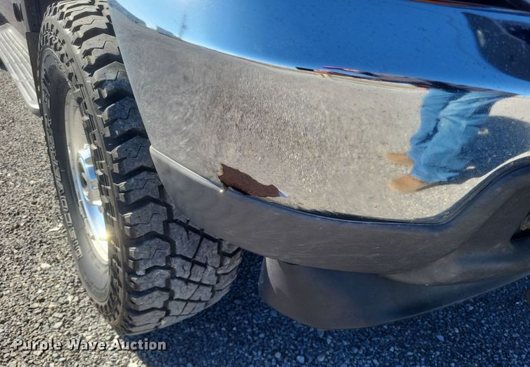 image for item DS5353 2001 Ford F250 Super Duty Crew Cab pickup truck