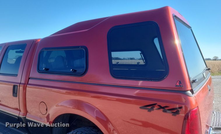 image for item DS5353 2001 Ford F250 Super Duty Crew Cab pickup truck