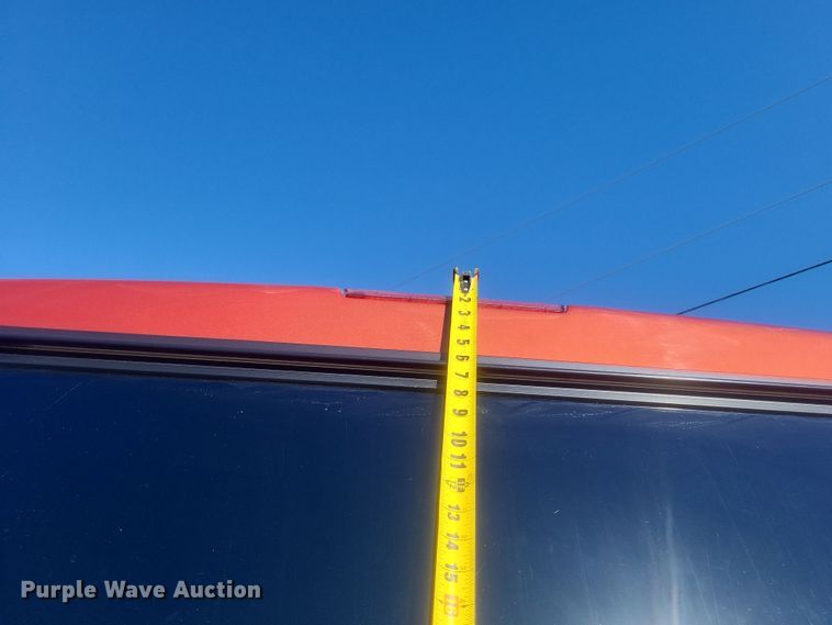 image for item DS5353 2001 Ford F250 Super Duty Crew Cab pickup truck