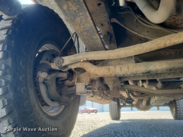 image for item DS5353 2001 Ford F250 Super Duty Crew Cab pickup truck