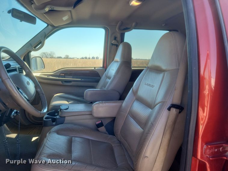 image for item DS5353 2001 Ford F250 Super Duty Crew Cab pickup truck