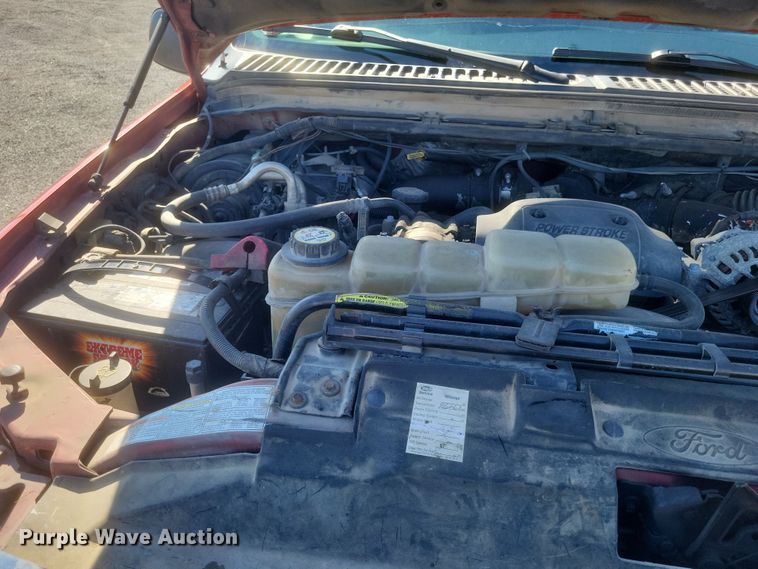 image for item DS5353 2001 Ford F250 Super Duty Crew Cab pickup truck