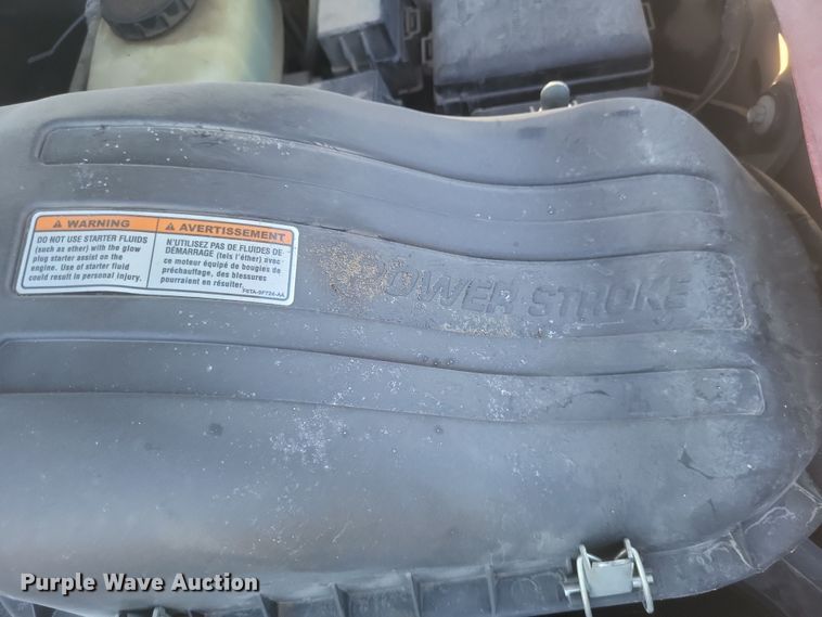 image for item DS5353 2001 Ford F250 Super Duty Crew Cab pickup truck