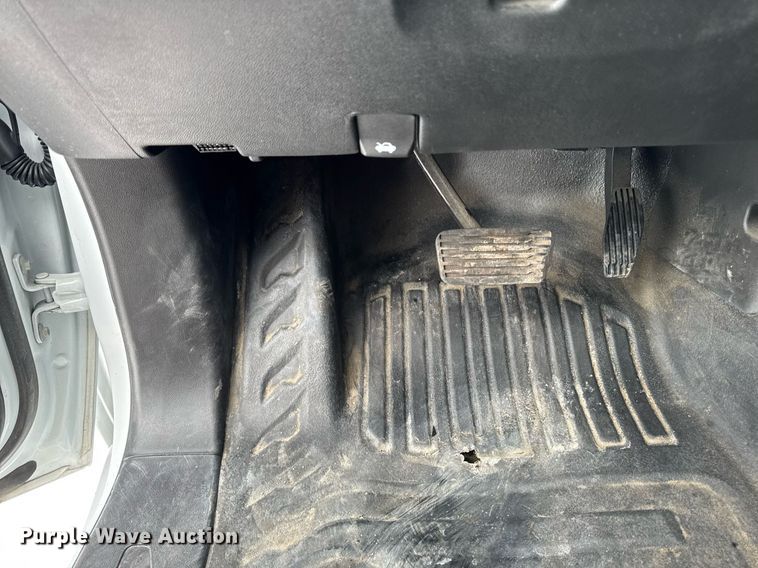 image for item DT0538 2021 Chevrolet Silverado 3500HD utility bed pickup truck