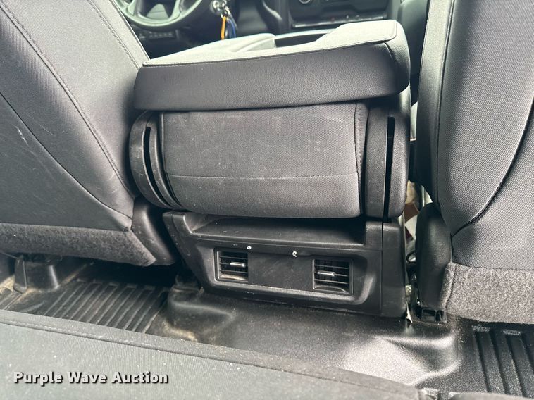 image for item DT0538 2021 Chevrolet Silverado 3500HD utility bed pickup truck