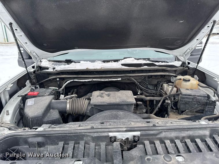 image for item DT0538 2021 Chevrolet Silverado 3500HD utility bed pickup truck