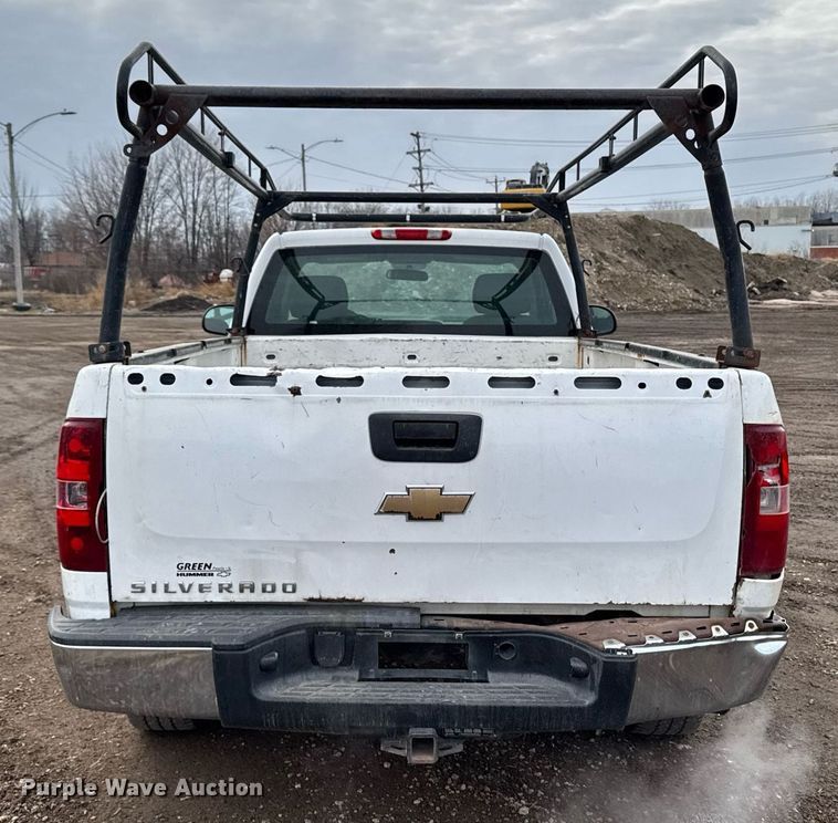 image for item DT0551 2010 Chevrolet Silverado 1500 pickup truck