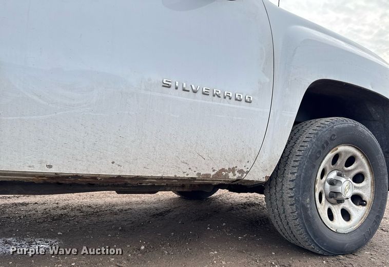 image for item DT0551 2010 Chevrolet Silverado 1500 pickup truck
