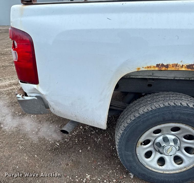 image for item DT0551 2010 Chevrolet Silverado 1500 pickup truck