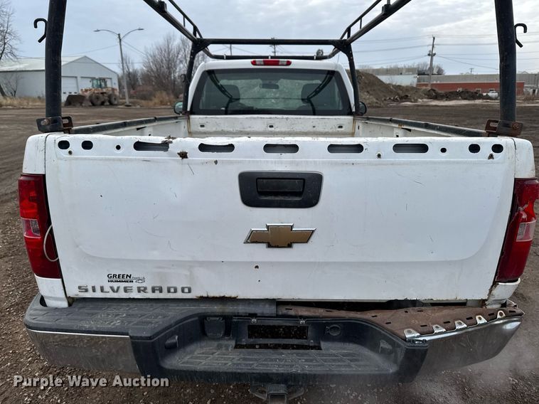 image for item DT0551 2010 Chevrolet Silverado 1500 pickup truck