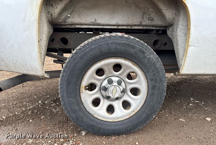 image for item DT0551 2010 Chevrolet Silverado 1500 pickup truck