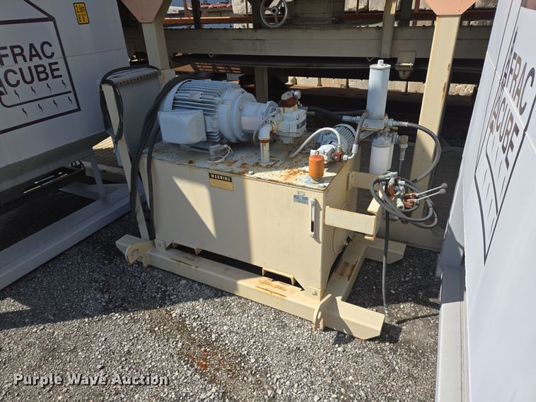 image for item DT4757 (7) Frac Cube tanks