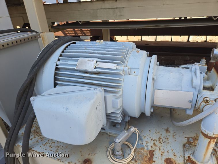 image for item DT4757 (7) Frac Cube tanks