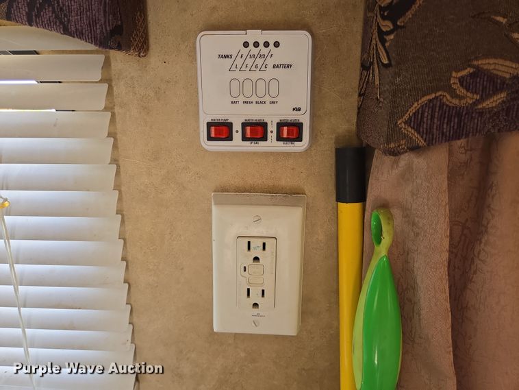 image for item DT4766 2013 Jayco Jay Flight Swift camper