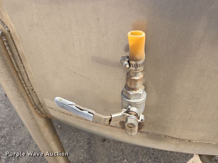 image for item DT4769  Tank