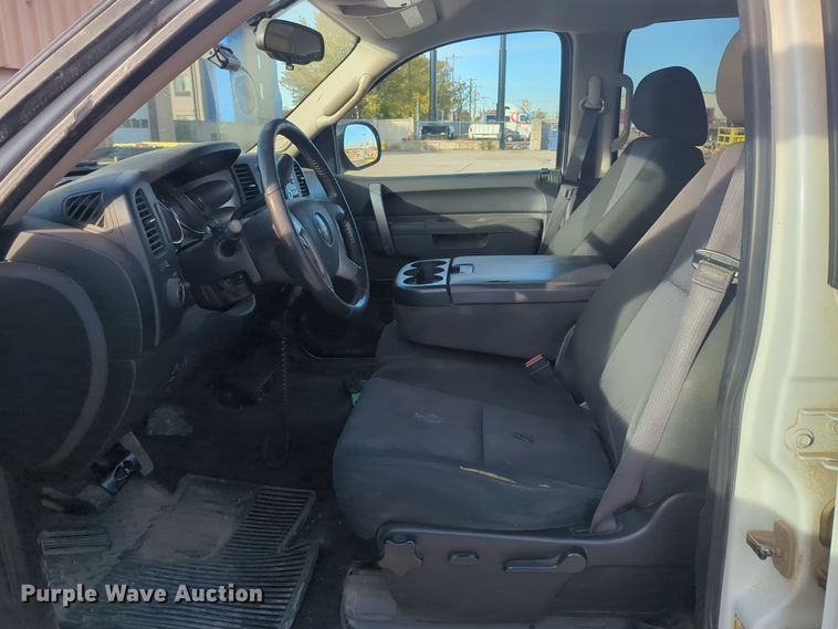 image for item DT6501 2013 GMC Sierra 1500 Crew Cab pickup truck