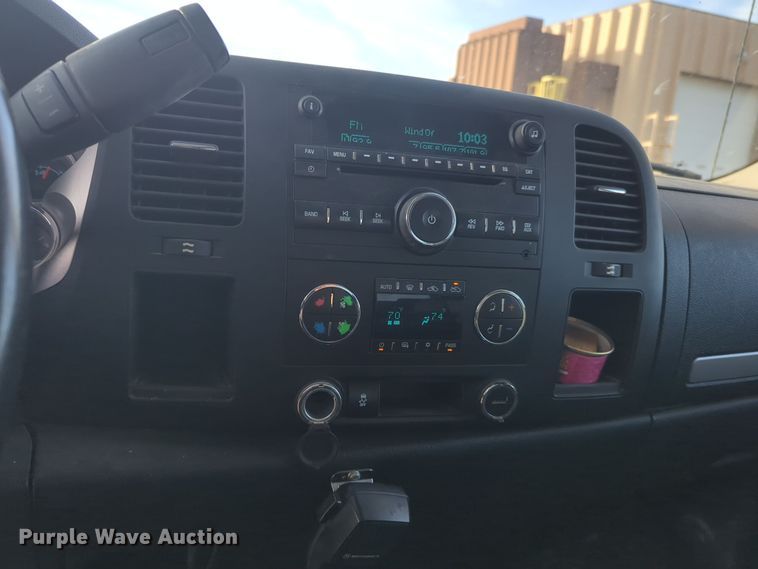 image for item DT6501 2013 GMC Sierra 1500 Crew Cab pickup truck