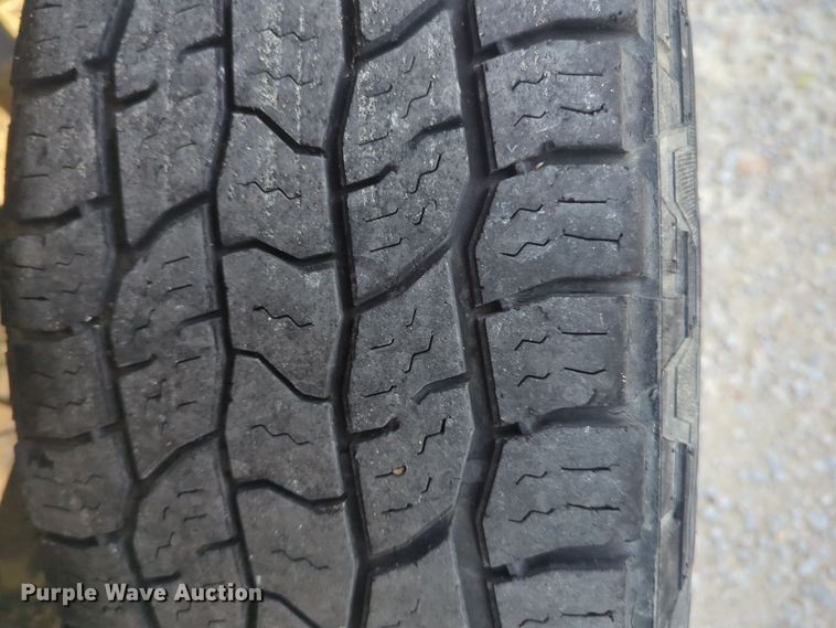 image for item DT6501 2013 GMC Sierra 1500 Crew Cab pickup truck