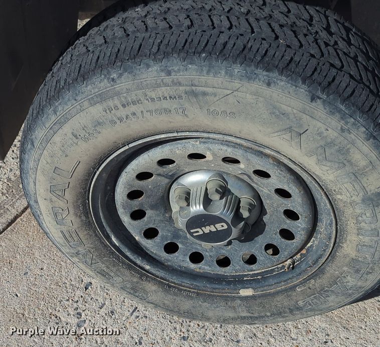 image for item DT6511 2008 GMC Sierra 1500 pickup truck