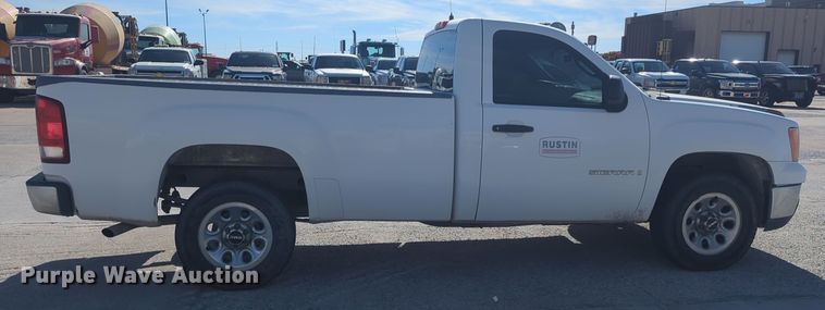 image for item DT6514 2008 GMC Sierra 1500 pickup truck