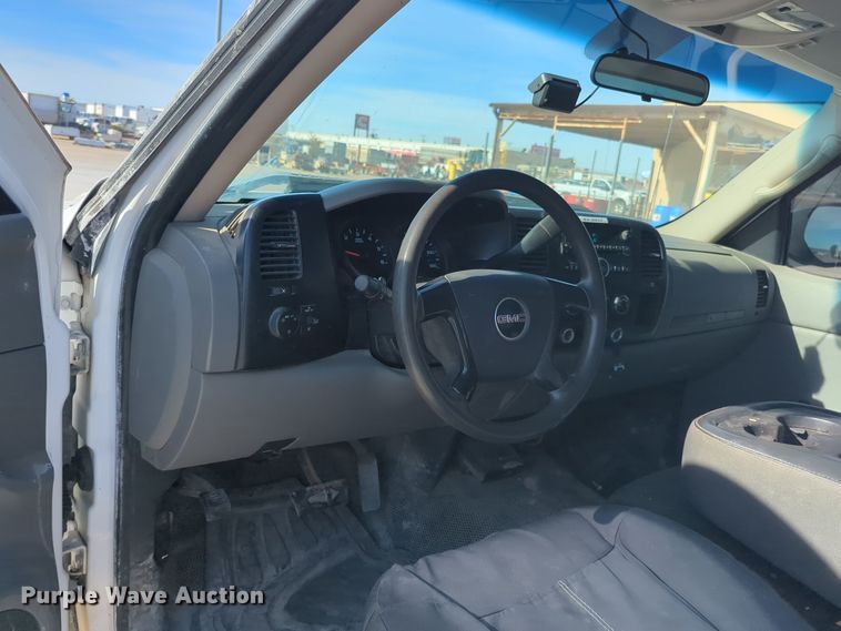 image for item DT6514 2008 GMC Sierra 1500 pickup truck