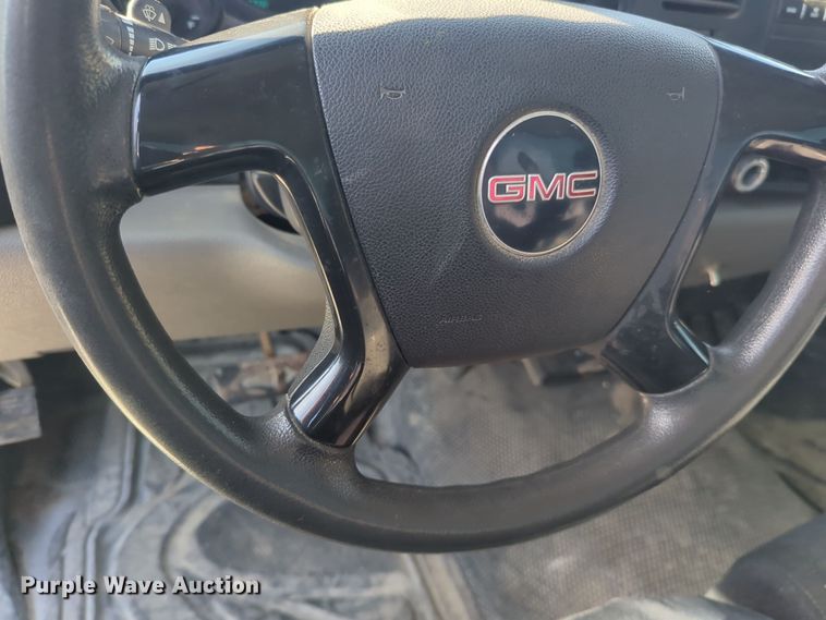 image for item DT6514 2008 GMC Sierra 1500 pickup truck