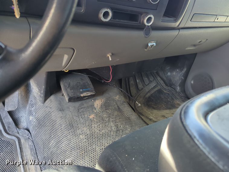 image for item DT6514 2008 GMC Sierra 1500 pickup truck