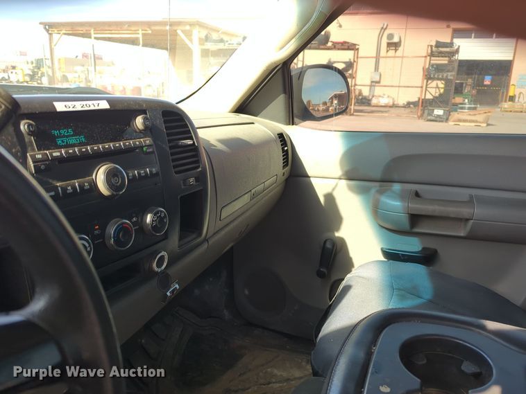 image for item DT6514 2008 GMC Sierra 1500 pickup truck