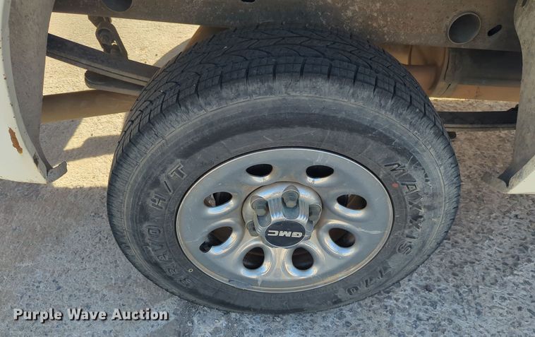 image for item DT6514 2008 GMC Sierra 1500 pickup truck