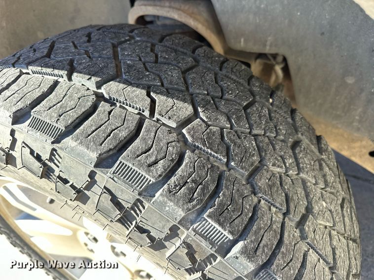 image for item DT6529 2008 GMC Sierra 1500 Crew Cab pickup truck