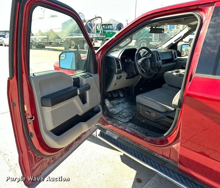 image for item DT6531 2016 Ford F150 SuperCrew pickup truck