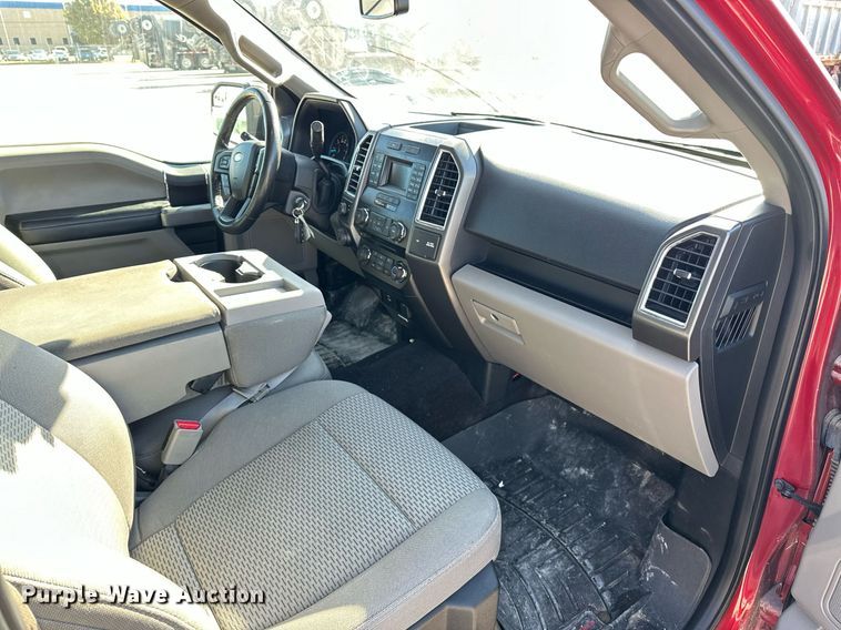 image for item DT6531 2016 Ford F150 SuperCrew pickup truck