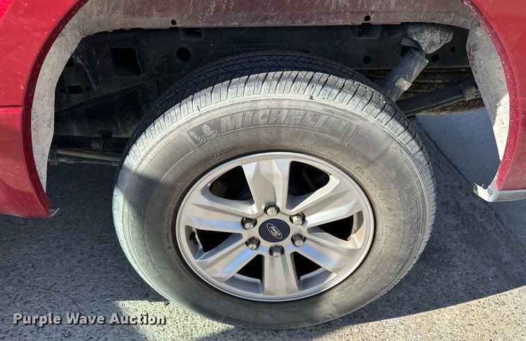 image for item DT6531 2016 Ford F150 SuperCrew pickup truck