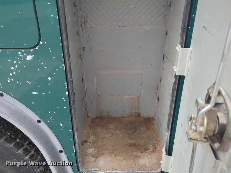 image for item DT6549 2007 Sterling Acterra utility / service truck